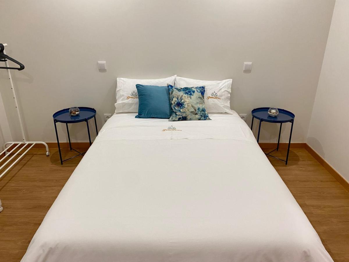 Geres Distinto Apartment ภายนอก รูปภาพ